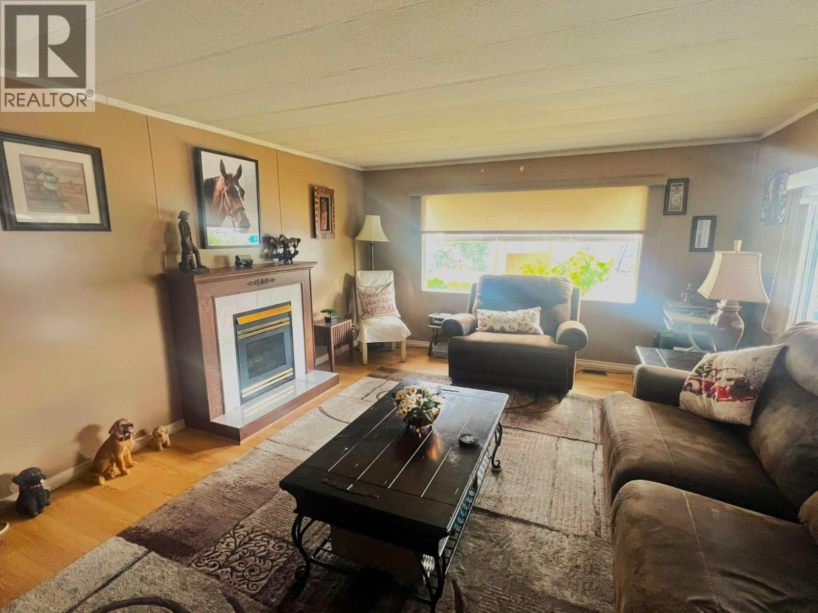 Living Room - 1999 97 Highway S Unit# 197, Kelowna, BC