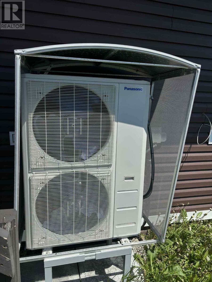 80A Loop Road, Anchor Point, NL - With Exterior