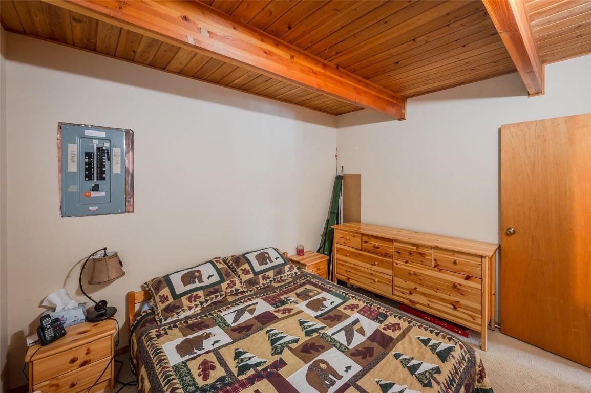 272 Link Lake Road, Princeton, BC - Indoor Photo Showing Bedroom