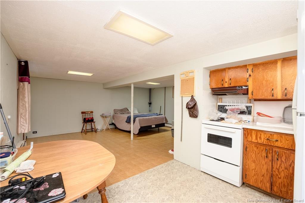 125 Elmwood Dr, Moncton, NB