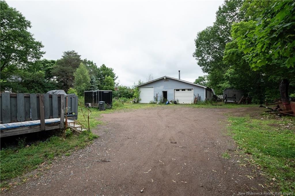 125 Elmwood Dr, Moncton, NB