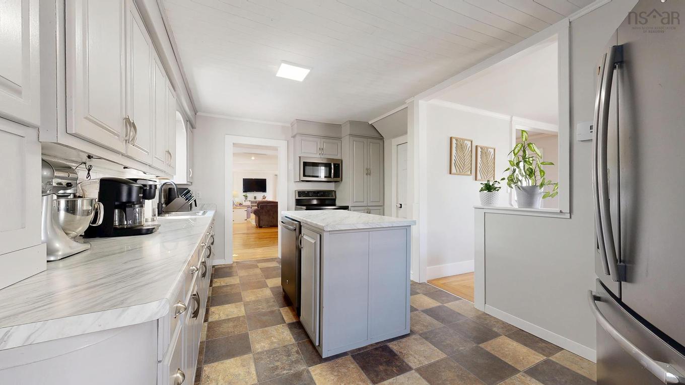 36 North Street, Lockeport, NS