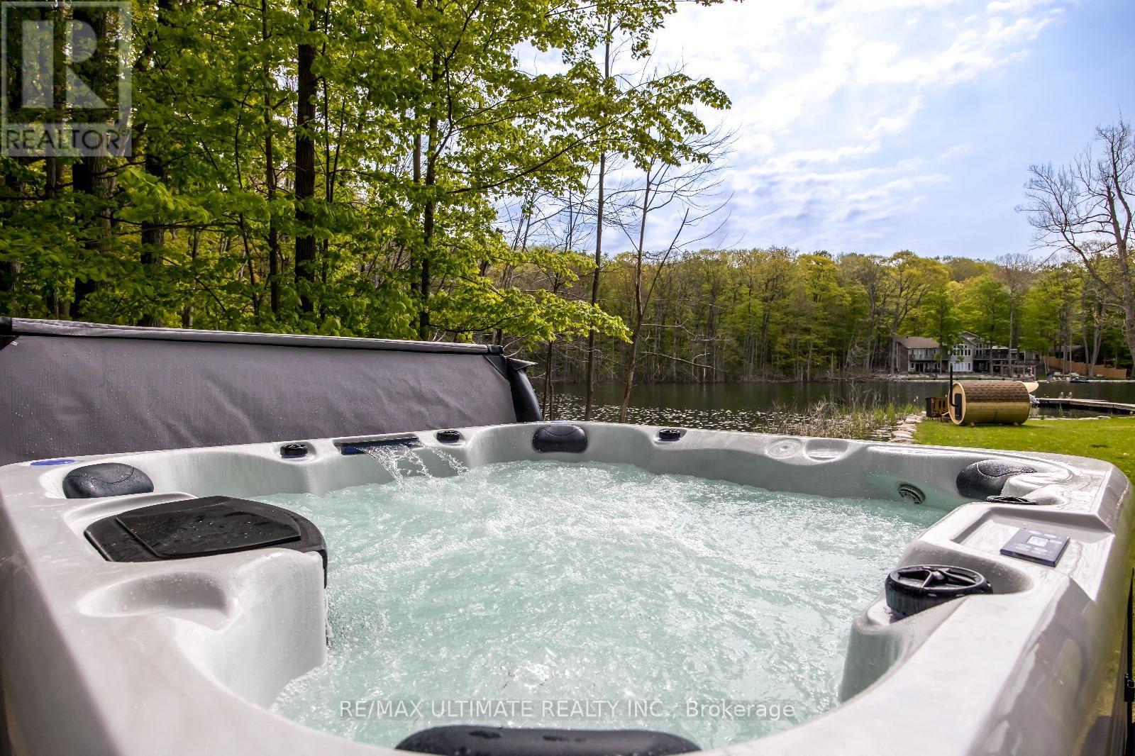 157 Farlain Lake Road W, Tiny, ON - Outdoor