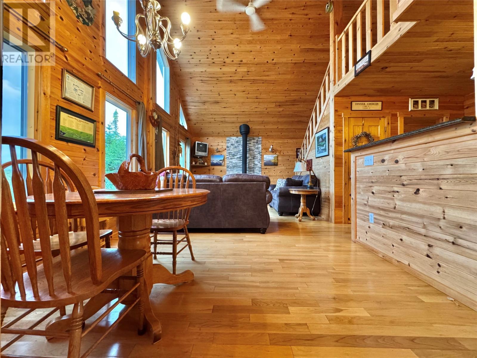 0 4Th Pond, Gander River, NL - Indoor