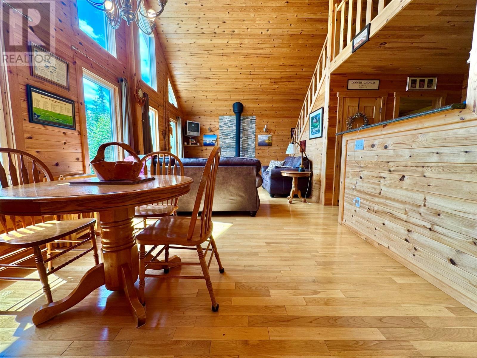 0 4Th Pond, Gander River, NL - Indoor