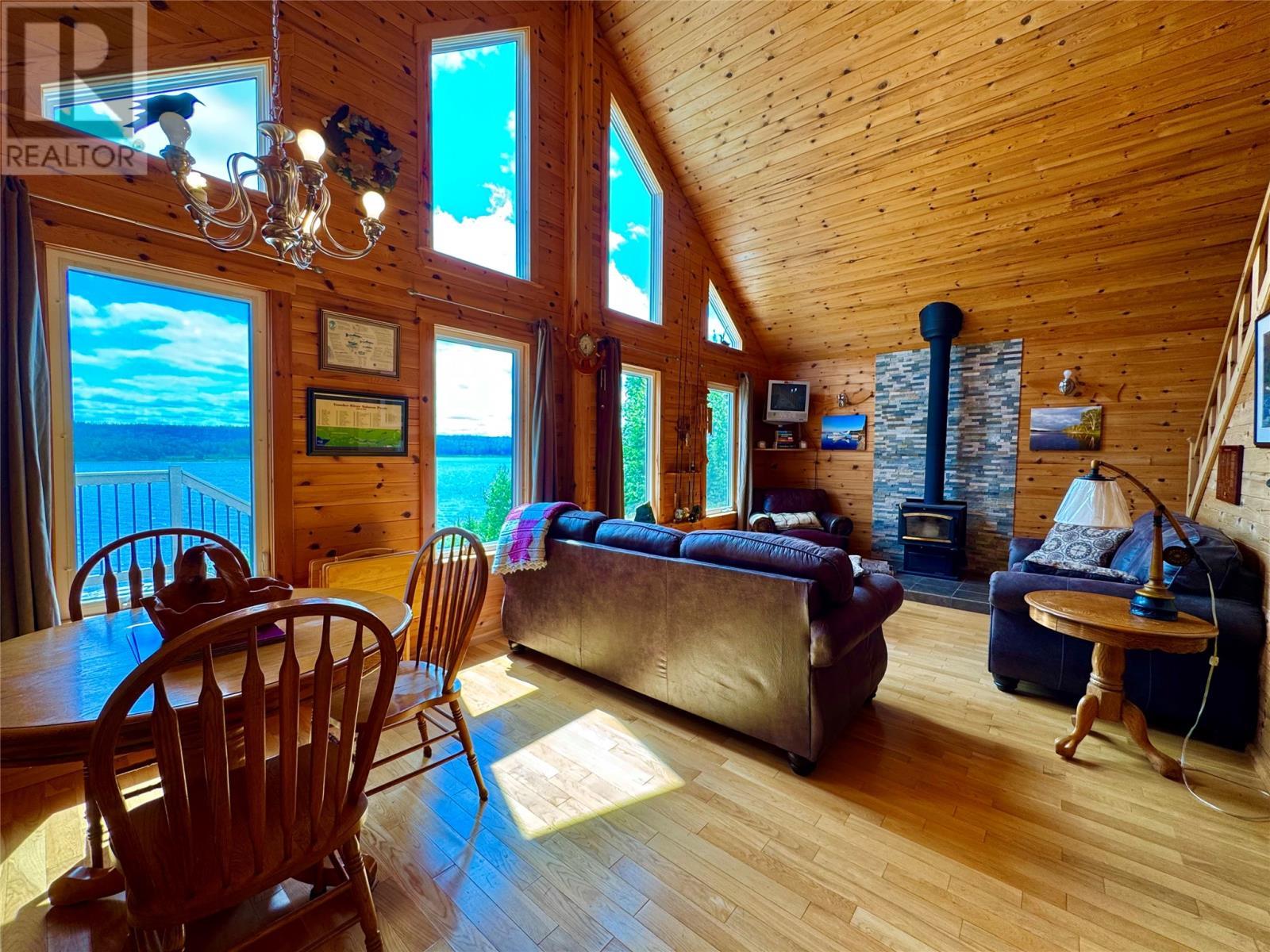 0 4Th Pond, Gander River, NL - Indoor