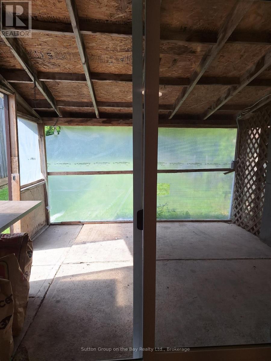 215 Cedar Street, Clearview (Stayner), ON - Indoor Photo Showing Other Room