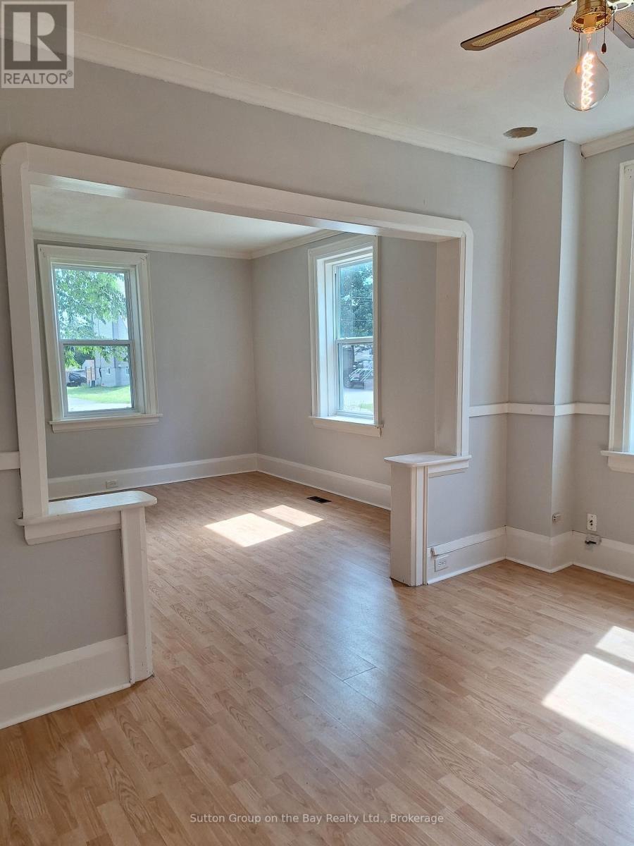 215 Cedar Street, Clearview (Stayner), ON - Indoor Photo Showing Other Room