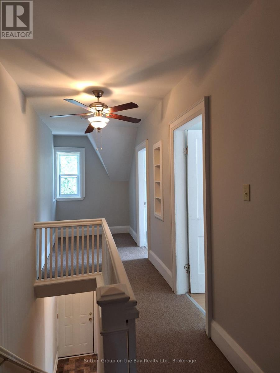 215 Cedar Street, Clearview (Stayner), ON - Indoor Photo Showing Other Room