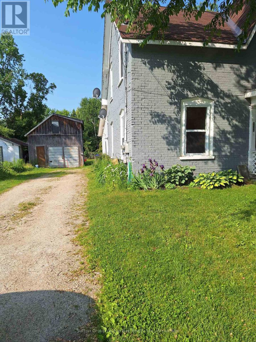 215 Cedar Street, Clearview (Stayner), ON - Outdoor