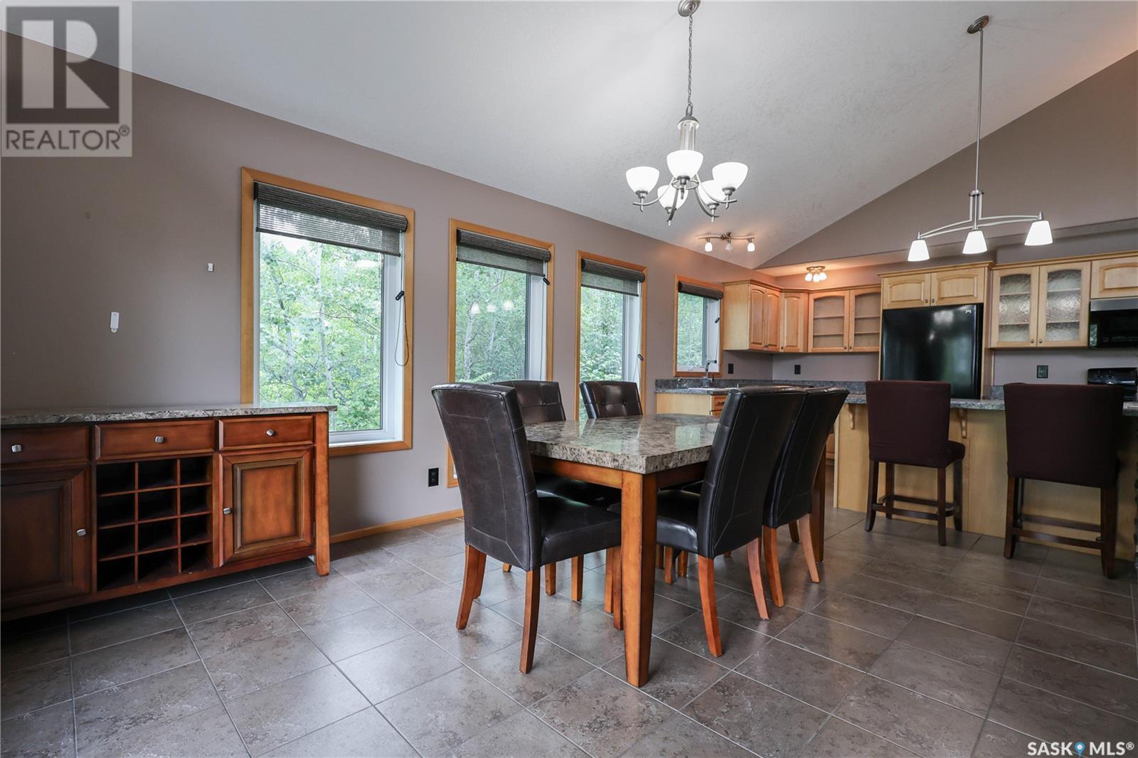 33 Carwin Park Drive, Lakeland Rm No. 521, SK - Indoor Photo Showing Dining Room