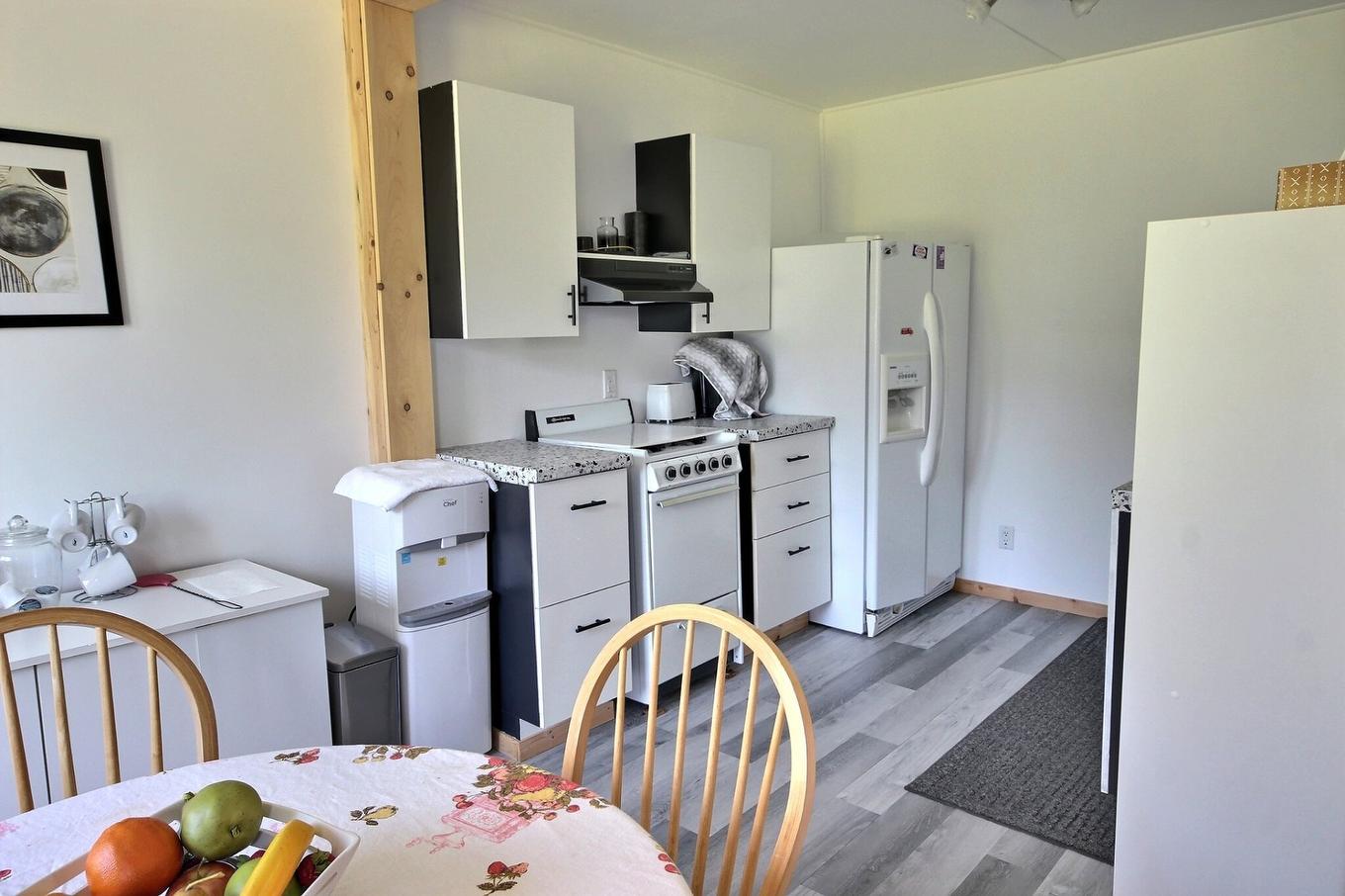 Cuisine - 7796 Boul. Rideau, Rouyn-Noranda, QC - Indoor