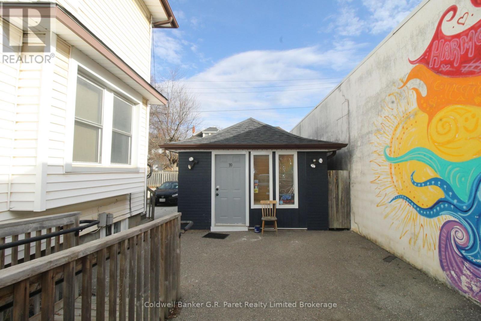 39 Norfolk Street N, Norfolk (Simcoe), ON