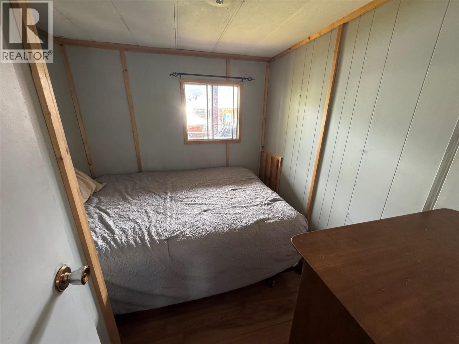 5922 Stewart Street, Blue River, BC