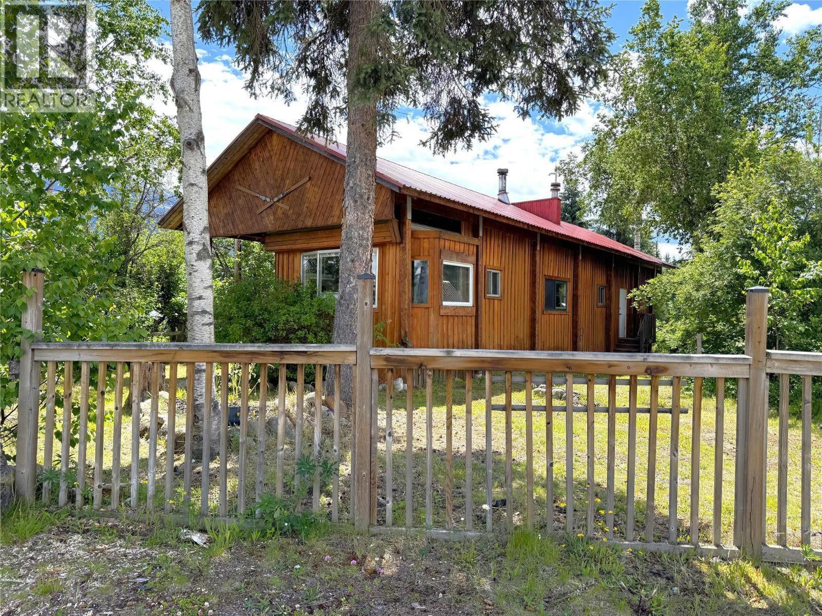 5922 Stewart Street, Blue River, BC