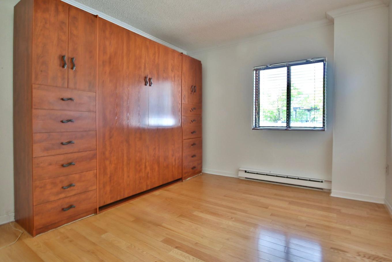 Bedroom - T301-51 Place Charles-Le Moyne, Longueuil (Le Vieux-Longueuil), QC - Indoor Photo Showing Other Room