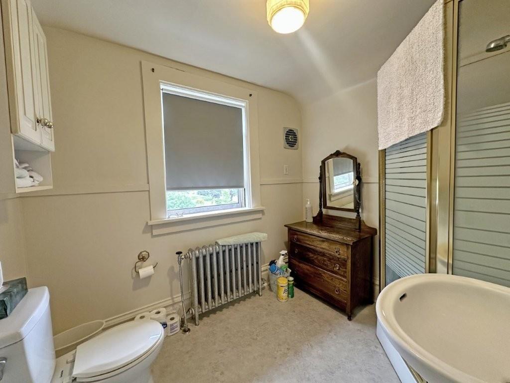 43 Summit Ave, Thunder Bay, ON - Indoor Photo Showing Bathroom