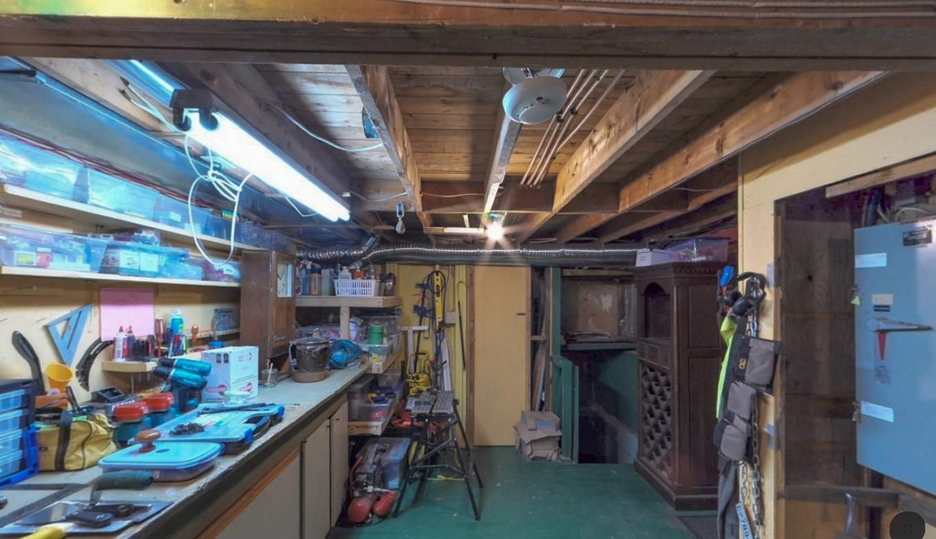 Workshop - 661 Ch. Bunker, Magog, QC - Indoor Photo Showing Basement