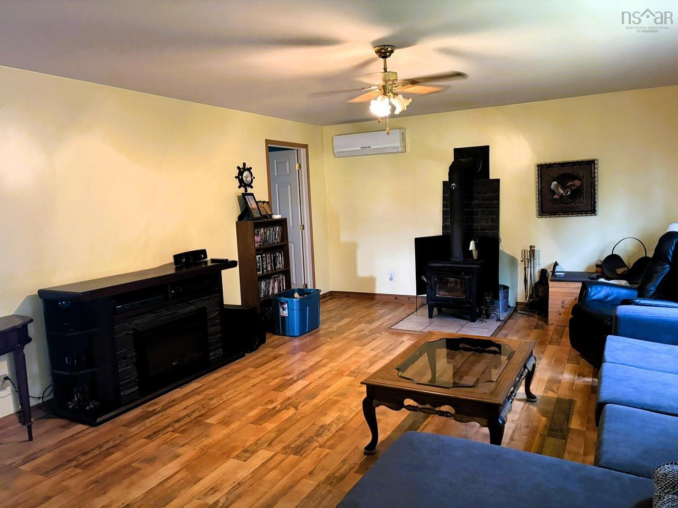 7643 Hwy#2 Highway, West Brook, NS