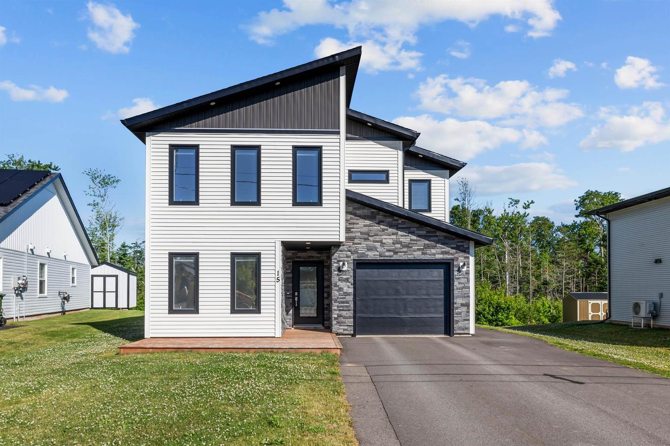 15 Balderston Court, Stratford, PE