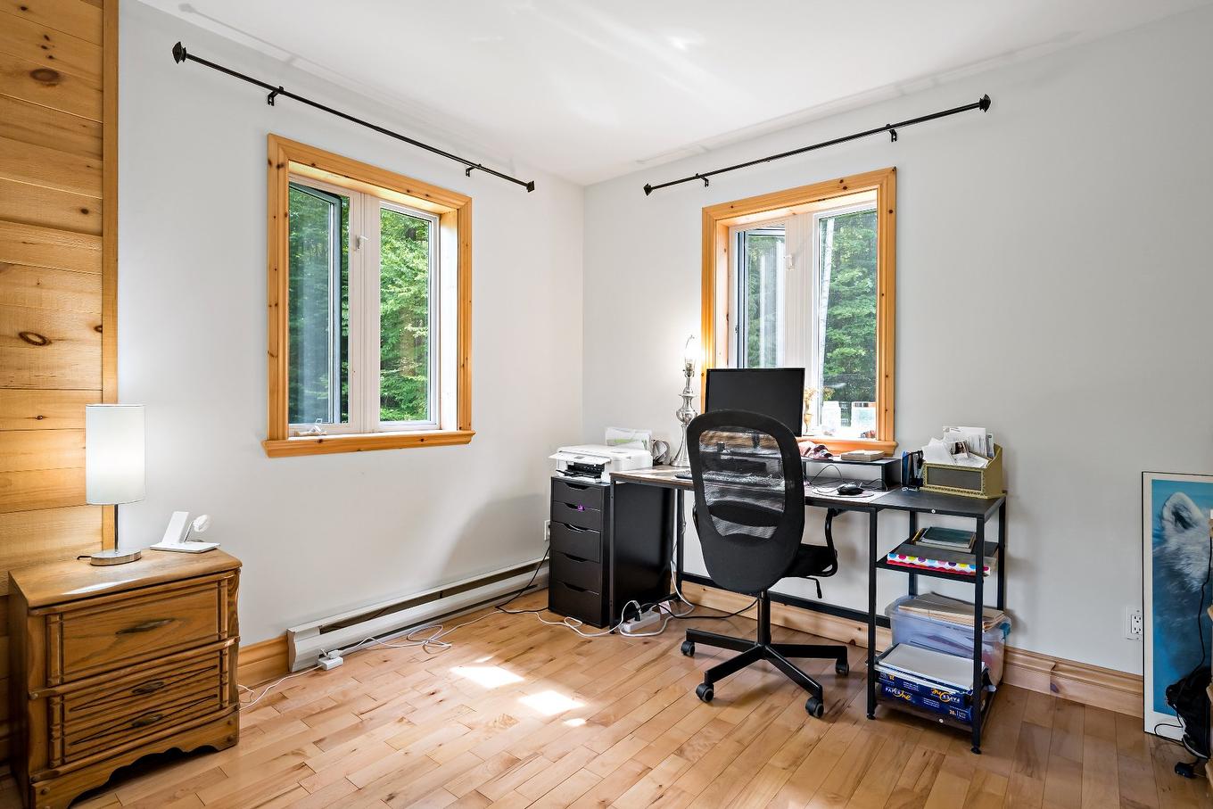 Primary bedroom - 412 Ch. Du Lac-Mercier, Mont-Tremblant, QC - Indoor Photo Showing Office