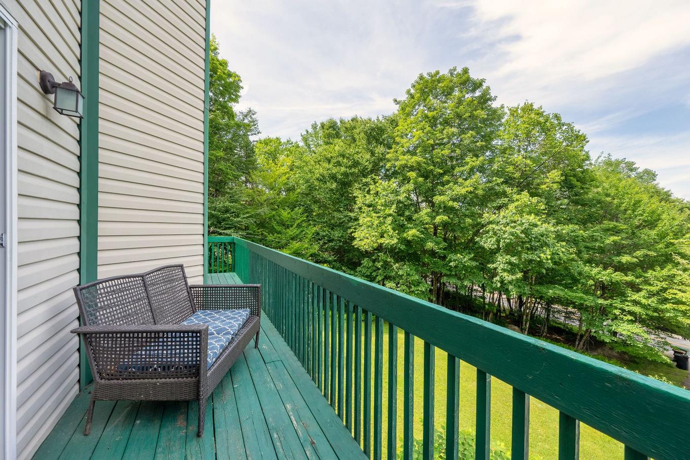 Balcony - 412 Ch. Du Lac-Mercier, Mont-Tremblant, QC - Outdoor