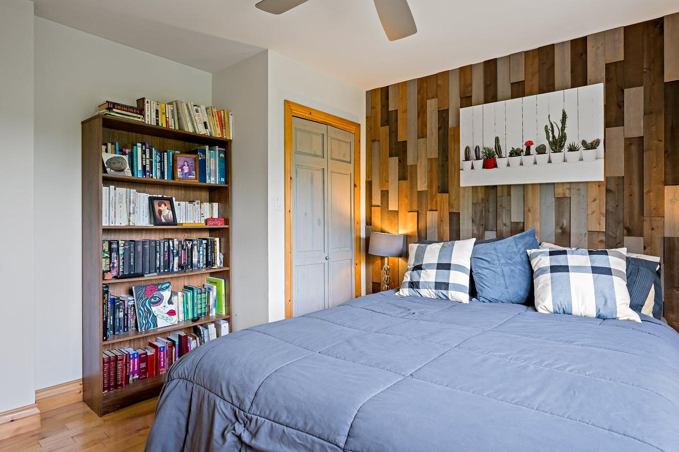 Bedroom - 412 Ch. Du Lac-Mercier, Mont-Tremblant, QC - Indoor Photo Showing Bedroom