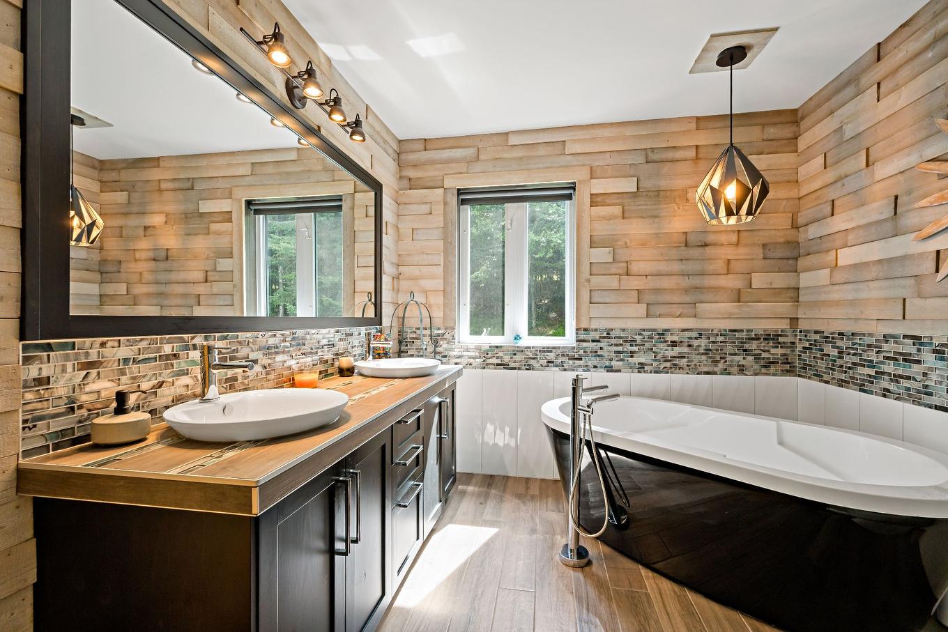 Bathroom - 412 Ch. Du Lac-Mercier, Mont-Tremblant, QC - Indoor Photo Showing Bathroom