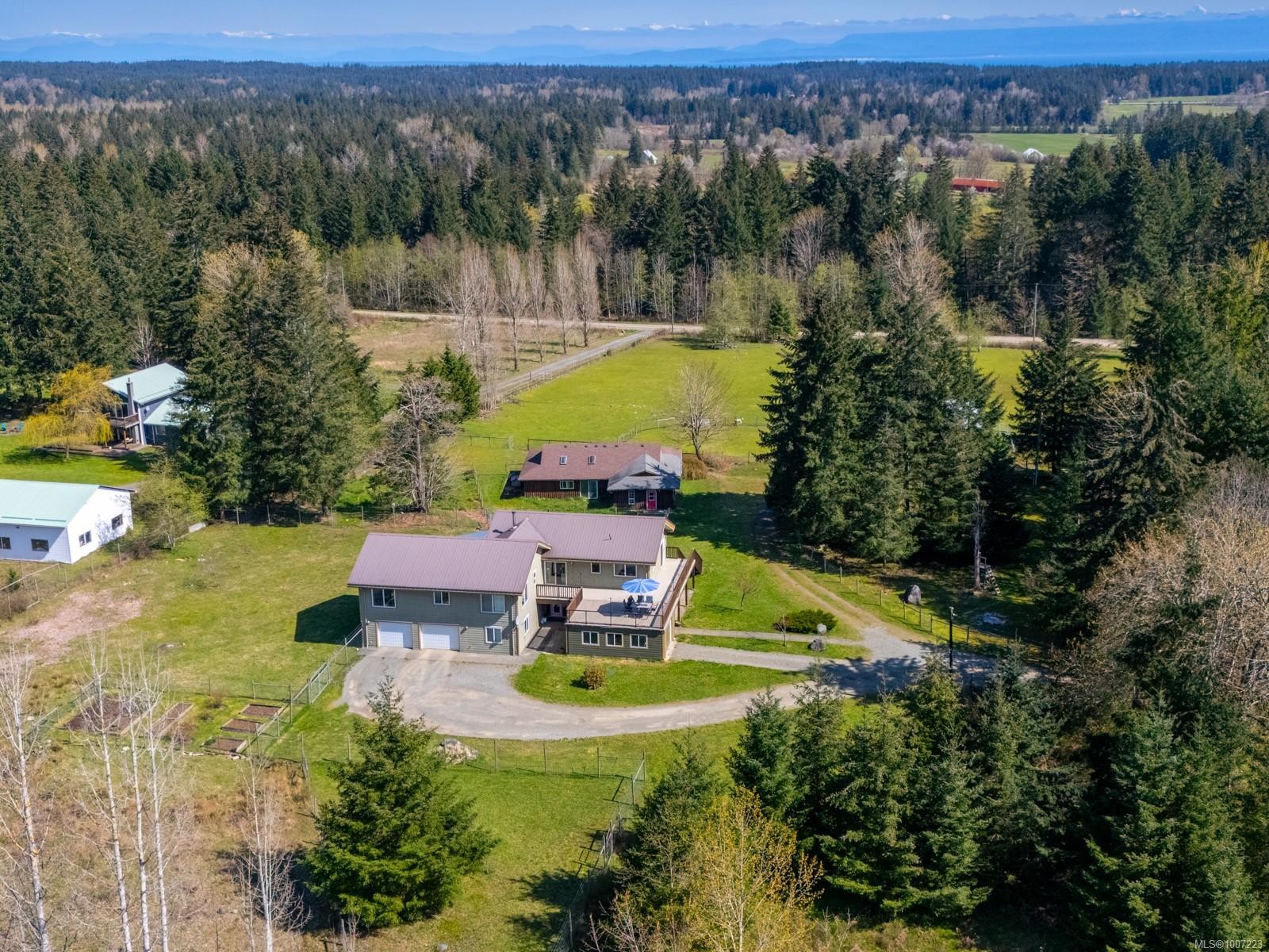 2892 Maridge Rd, Courtenay, BC