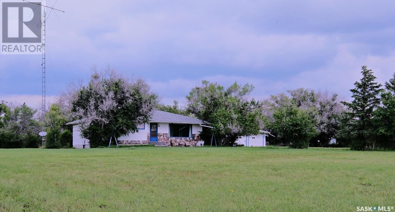 Paradise Lane, Milden Rm No. 286, SK - Outdoor