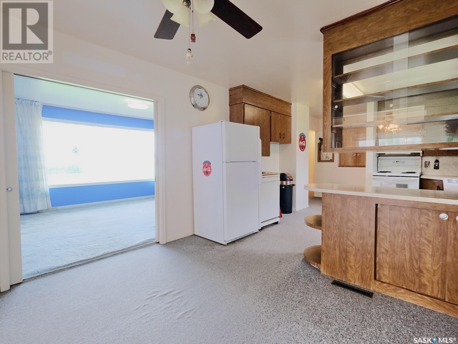 Paradise Lane, Milden Rm No. 286, SK - Indoor Photo Showing Kitchen