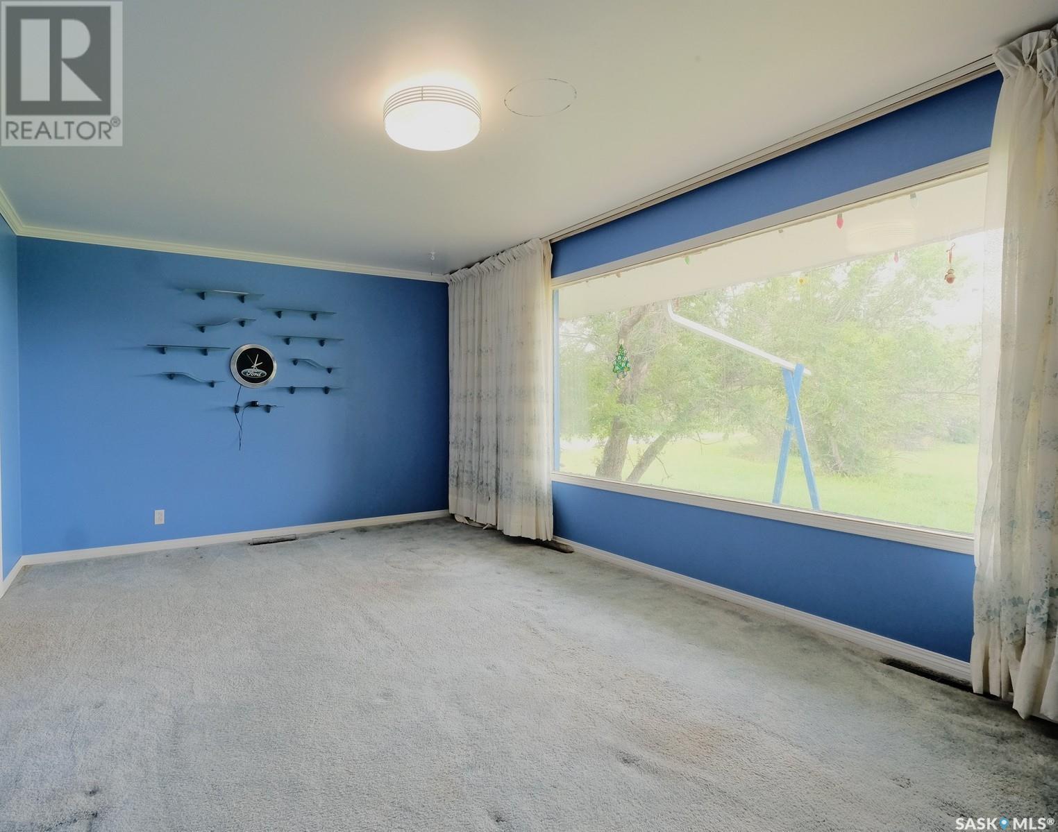 Paradise Lane, Milden Rm No. 286, SK - Indoor Photo Showing Other Room