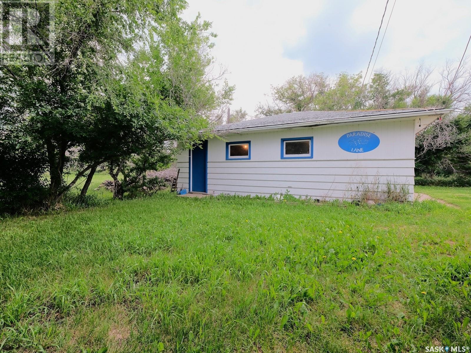 Paradise Lane, Milden Rm No. 286, SK - Outdoor