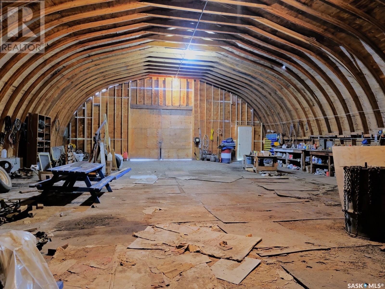 Paradise Lane, Milden Rm No. 286, SK - Indoor