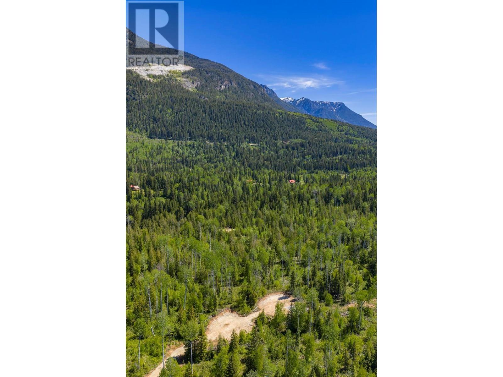 1155 Golden Donald Upper Road, Golden, BC