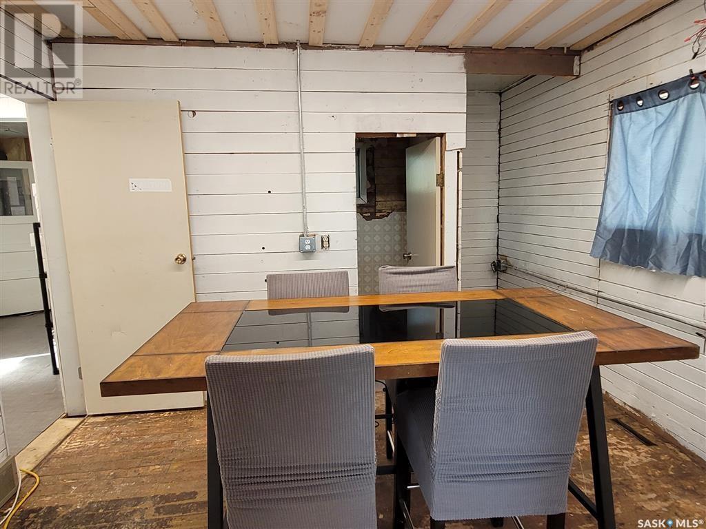 401 Railway Avenue Nw, Watson, SK