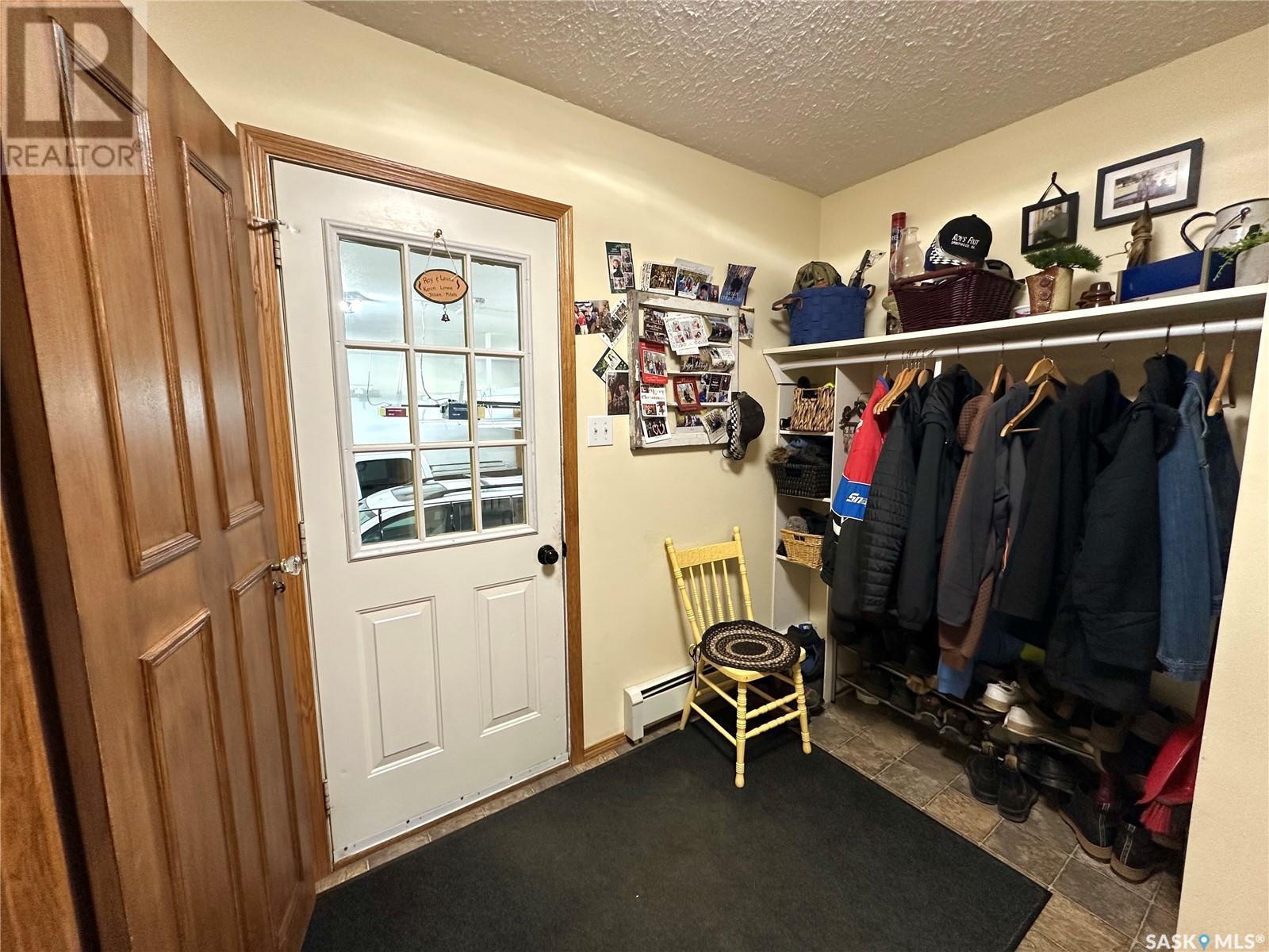 41.3 Acre Acreage Within Town Of Spiritwood Limits, Spiritwood, SK - Indoor