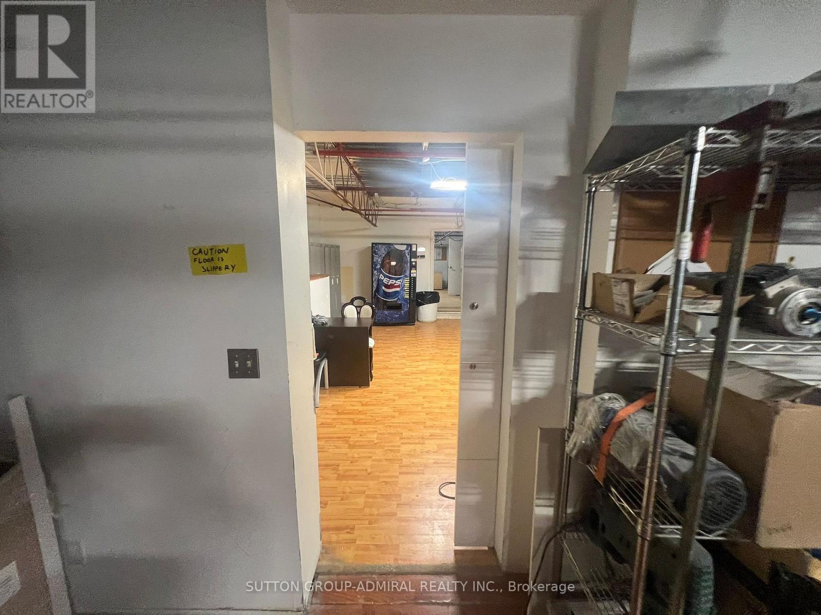 14 - 418 Hanlan Road, Vaughan, ON