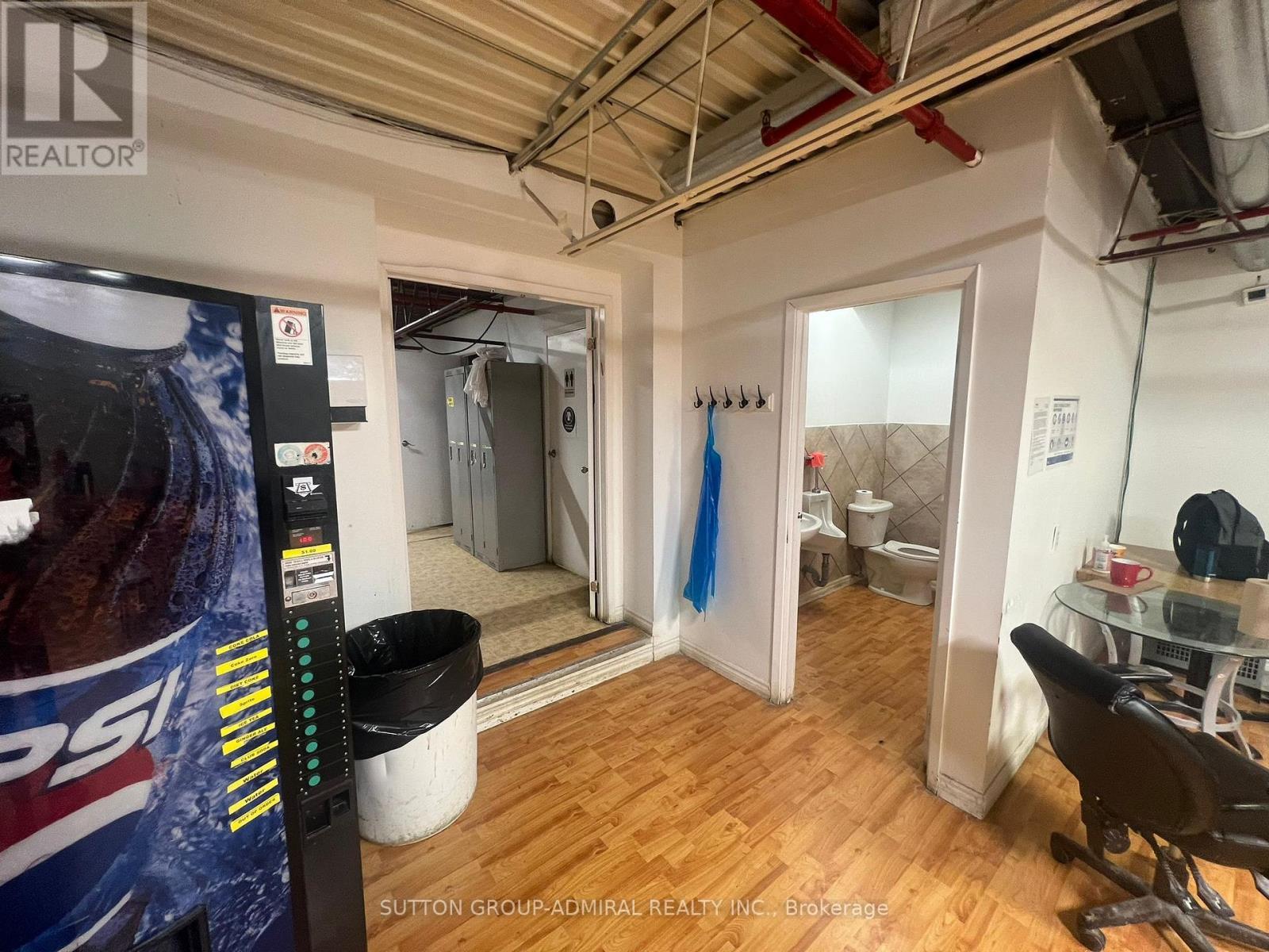 14 - 418 Hanlan Road, Vaughan, ON