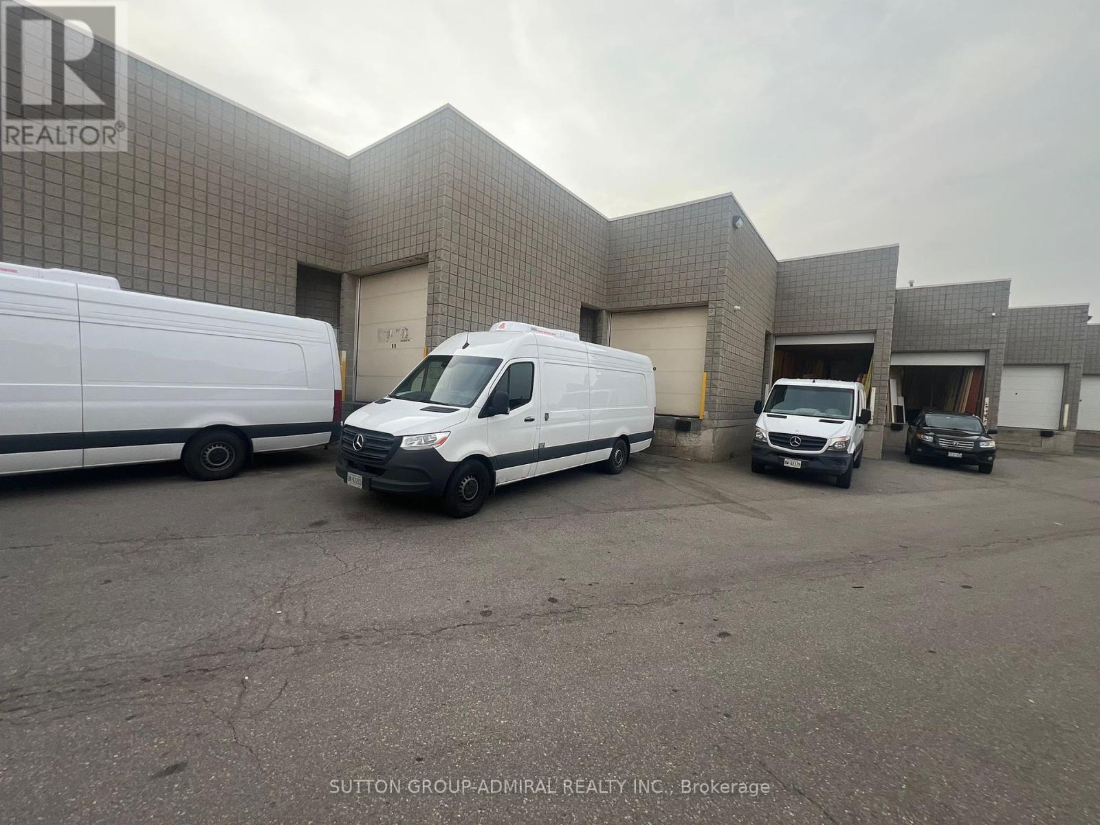 14 - 418 Hanlan Road, Vaughan, ON