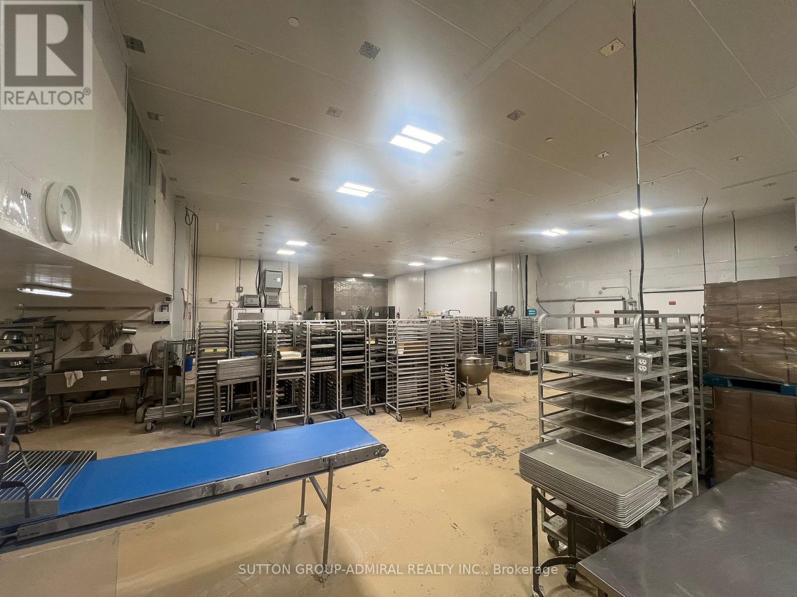 14 - 418 Hanlan Road, Vaughan, ON