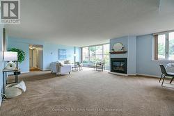 Bright Spacious Living Area! -