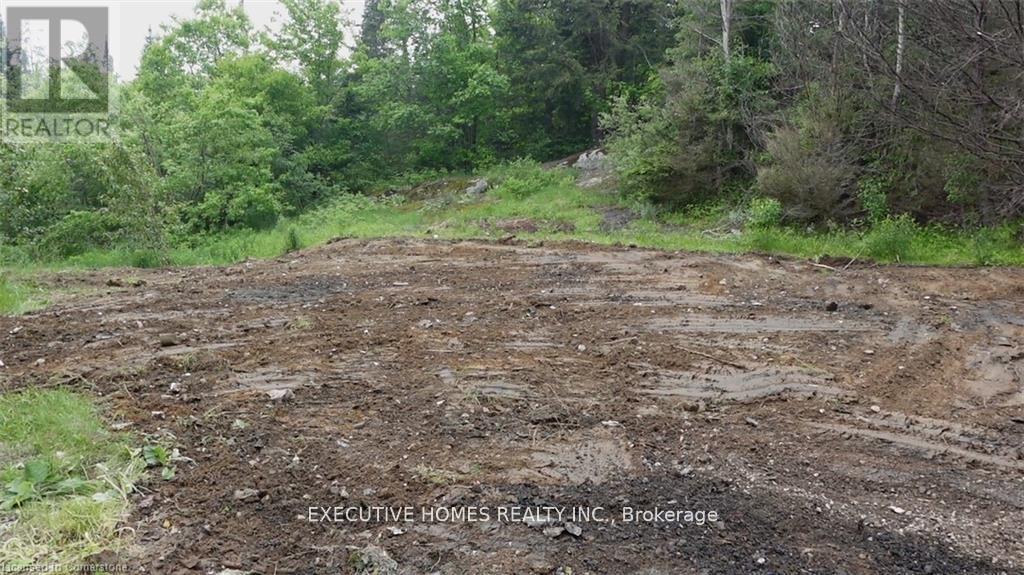 1014 Bulrush Trail, Highlands East, ON