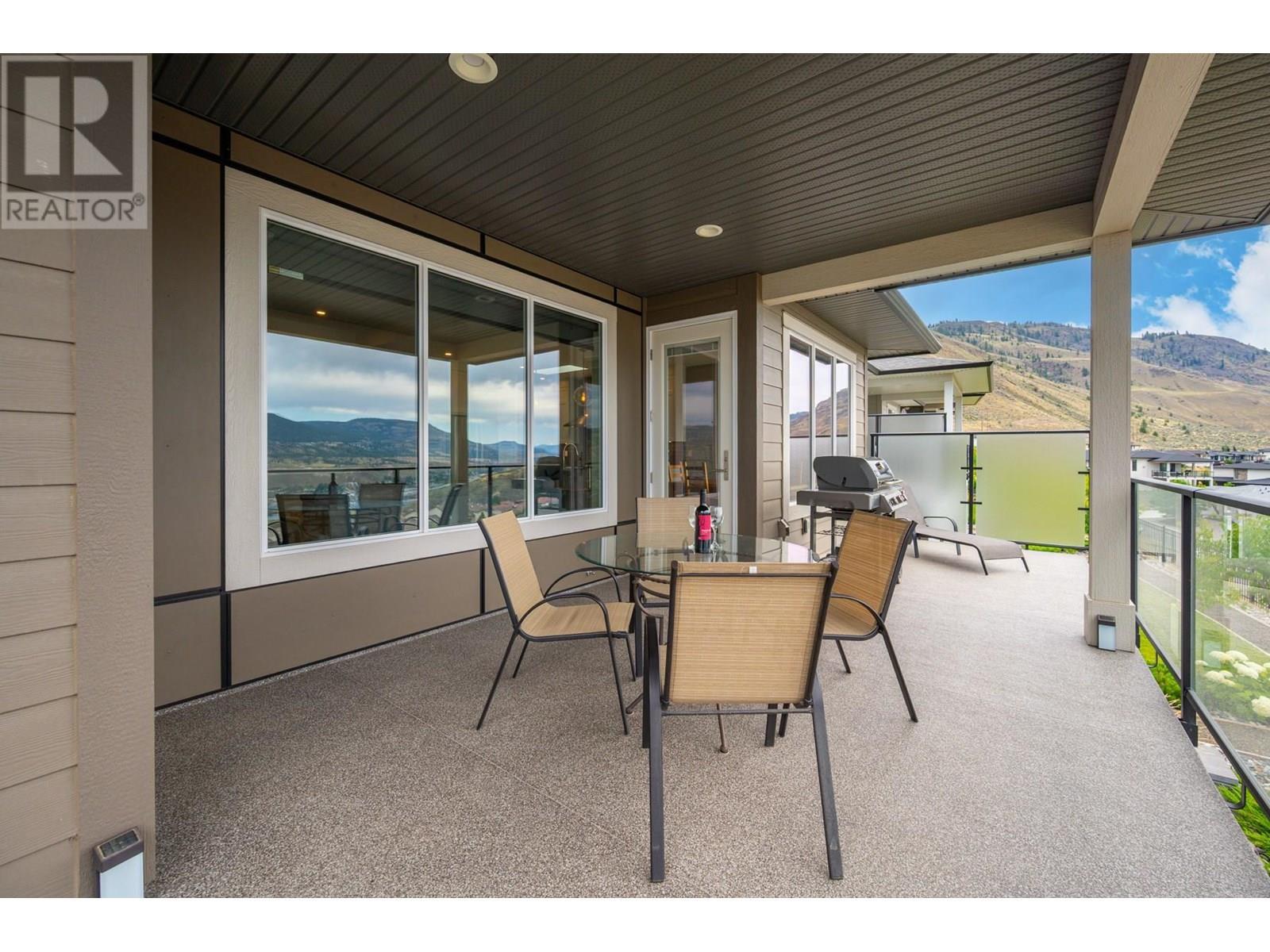 4038 Rio Vista Way, Kamloops, BC - Outdoor With Deck Patio Veranda With Exterior