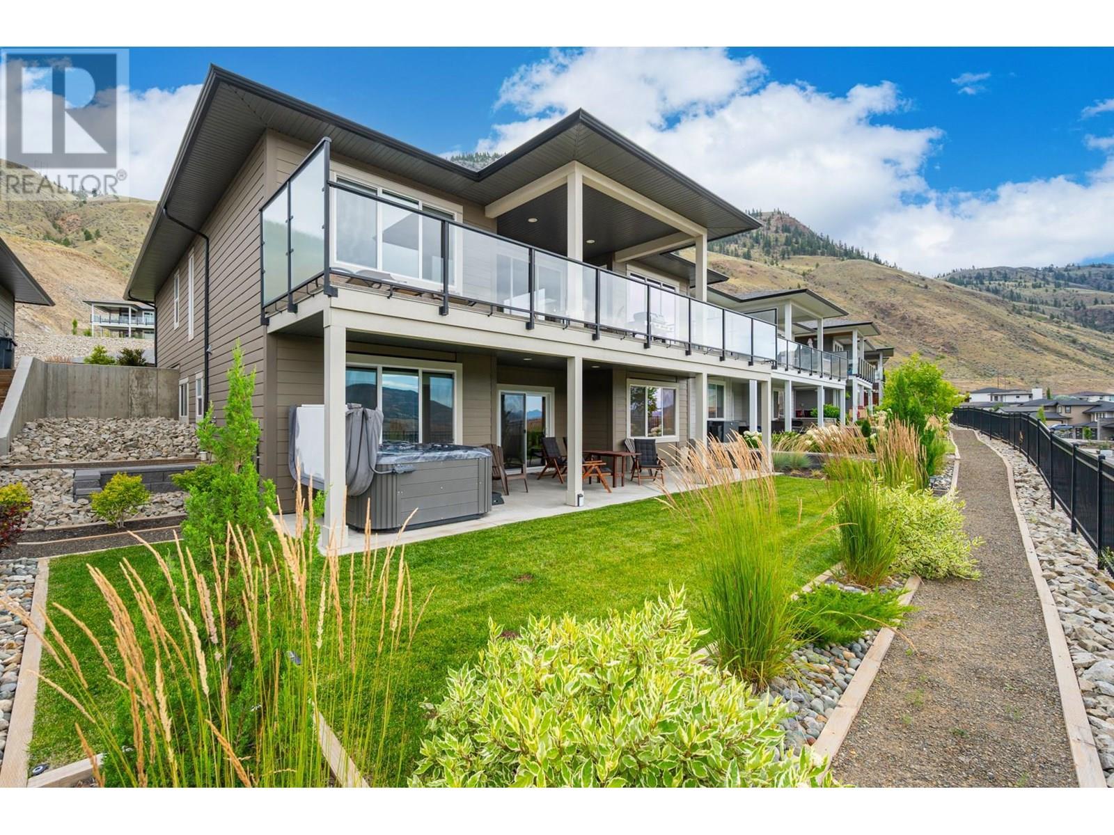 4038 Rio Vista Way, Kamloops, BC - Outdoor With Deck Patio Veranda