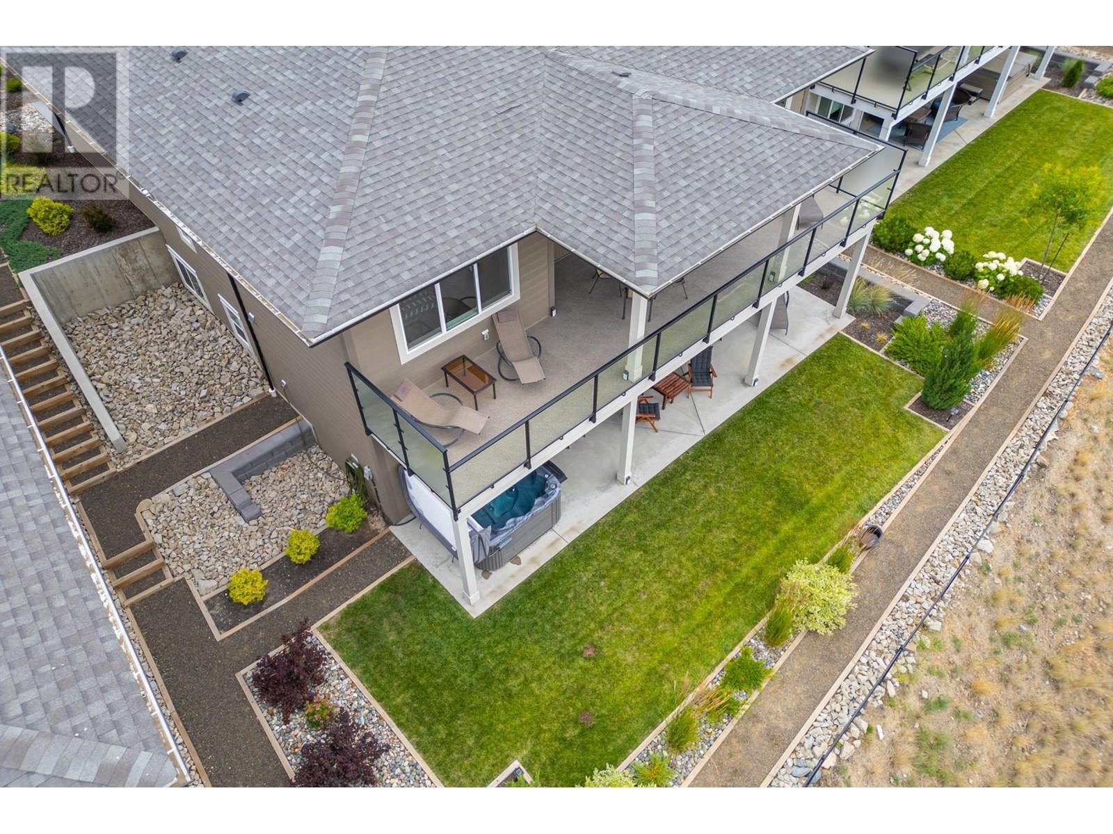 4038 Rio Vista Way, Kamloops, BC - Outdoor With Deck Patio Veranda