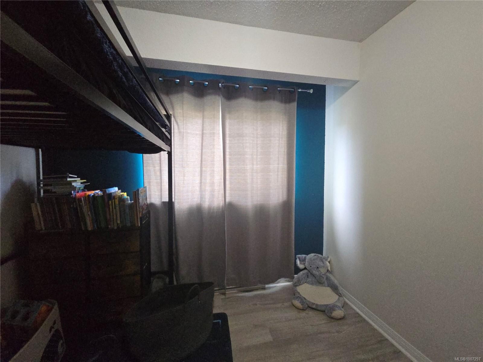 A-9477 Scott St, Port Hardy, BC - Indoor Photo Showing Other Room