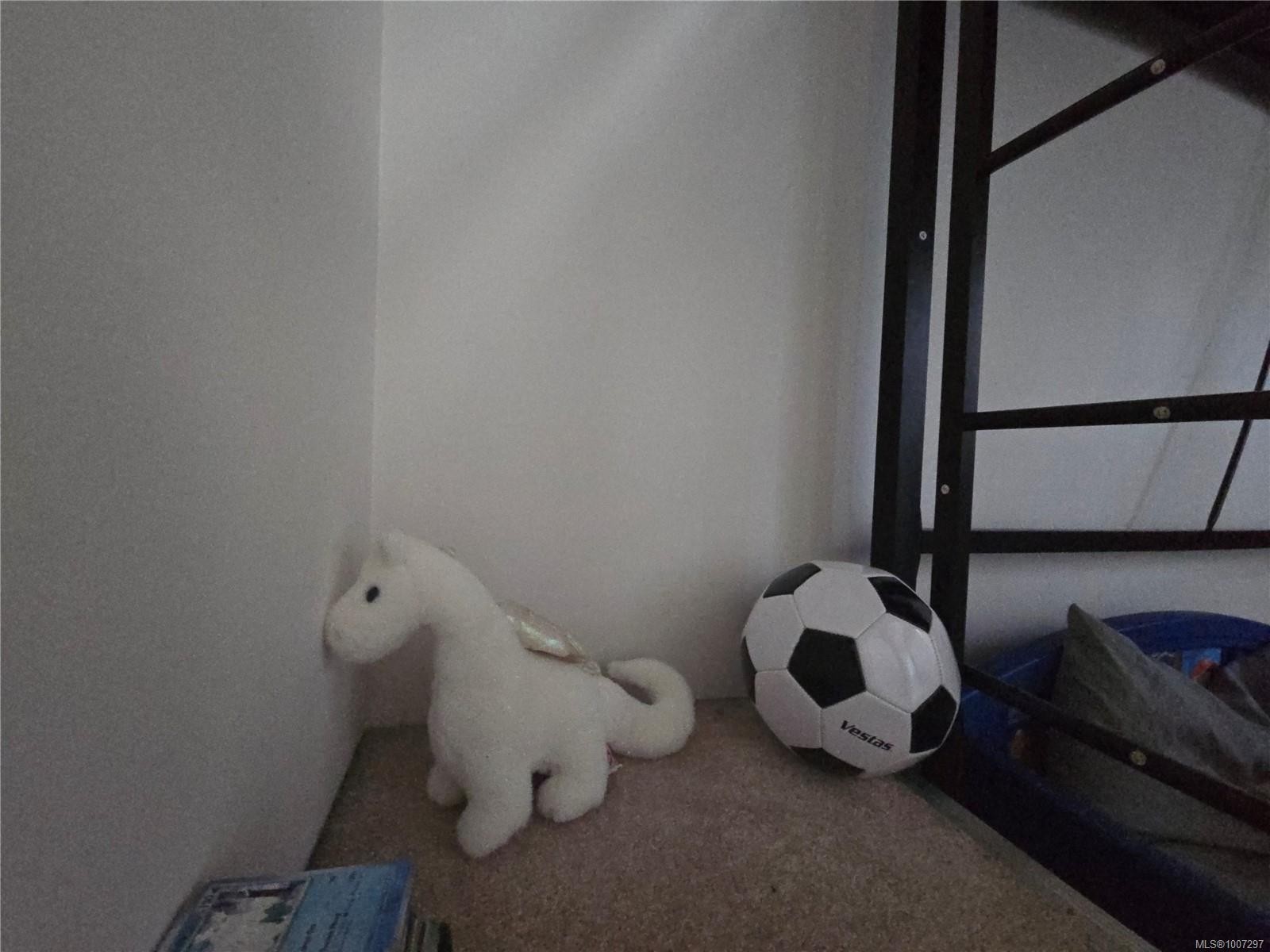 A-9477 Scott St, Port Hardy, BC -