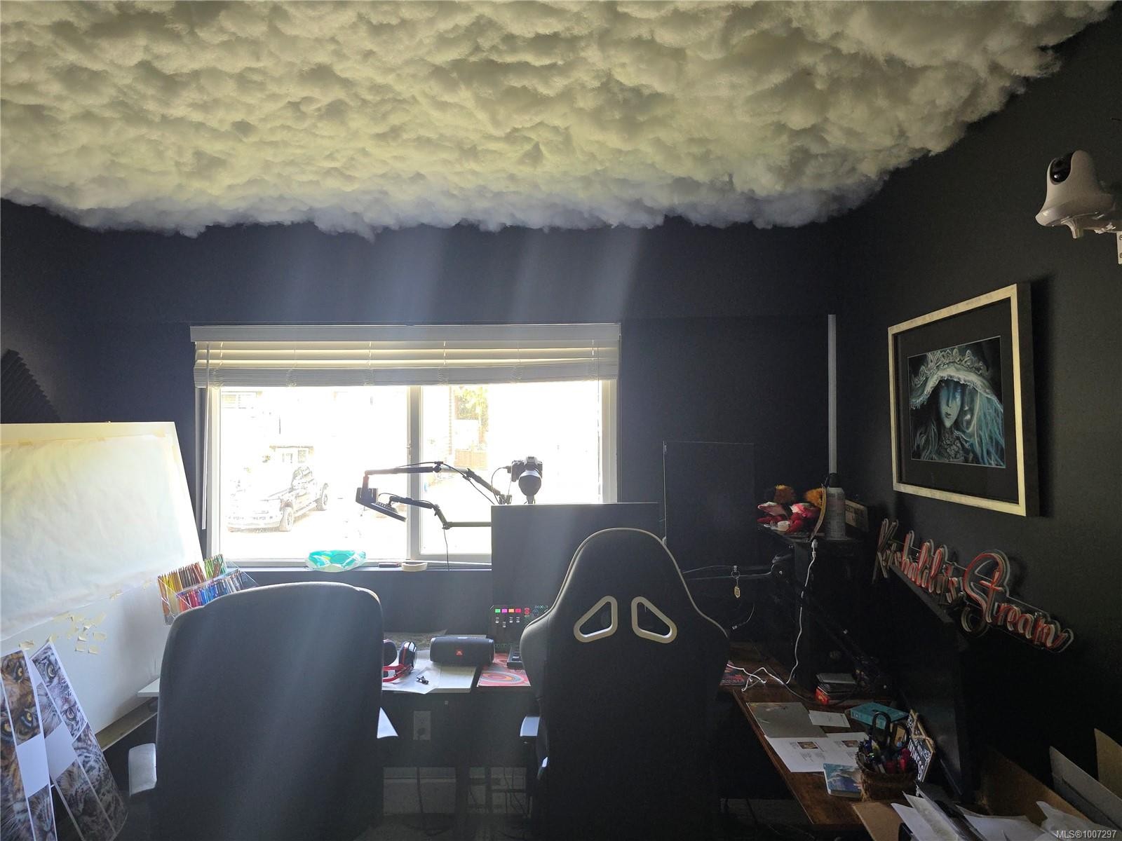 A-9477 Scott St, Port Hardy, BC - Indoor