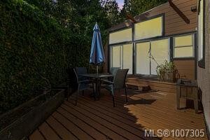 8626 Lochside Dr, North Saanich, BC